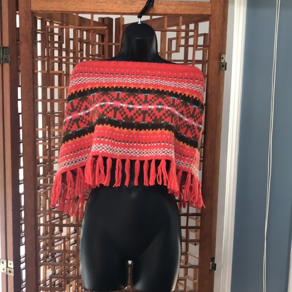 Old Navy multicolored poncho. Size L - Picture 2 of 3